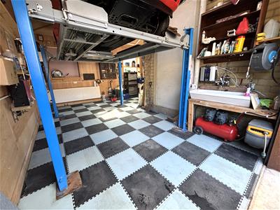 Picture 30
